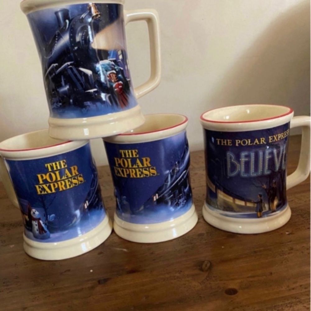 The Polar Express Ticket 3D Train Set 4 Mug Cups Christmas Warner Bros.